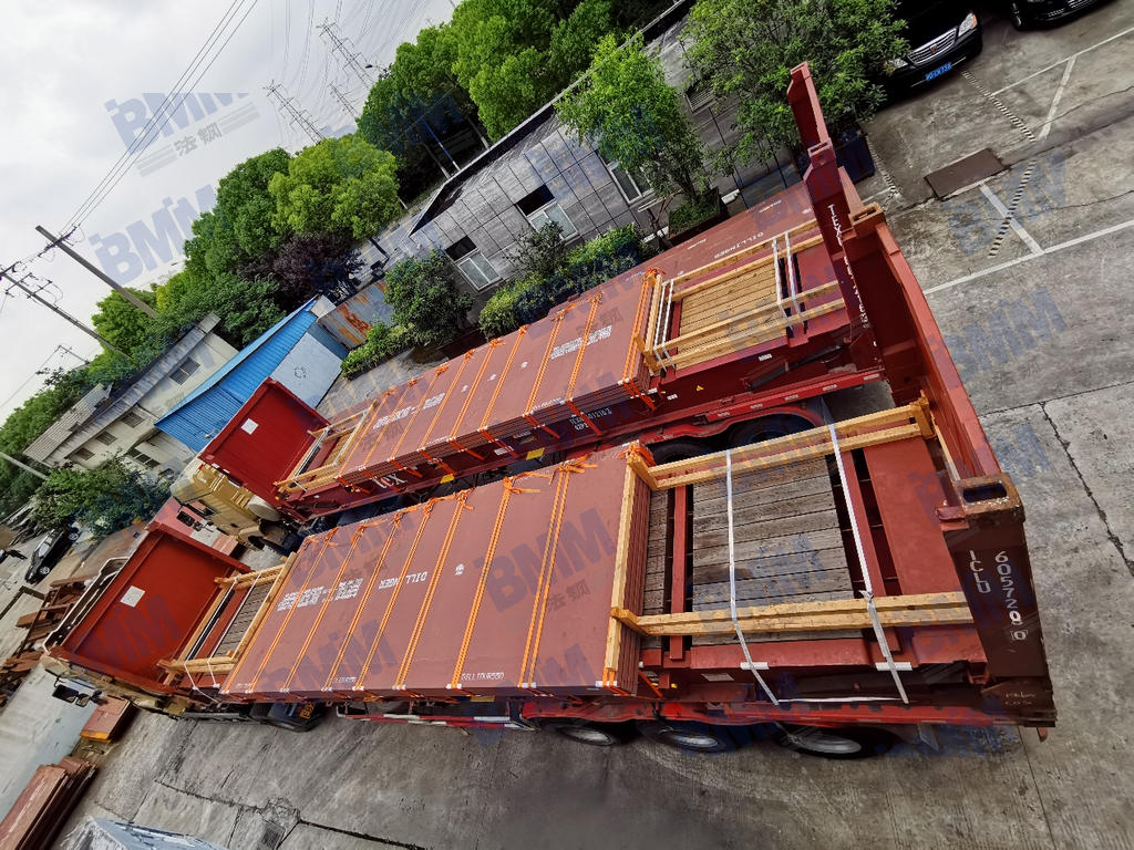 法鋼公司使用特種集裝箱裝運德國耐磨鋼板2