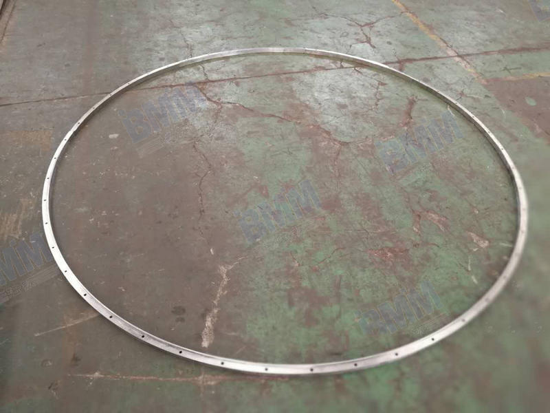 水泥設備超大直徑耐磨環001